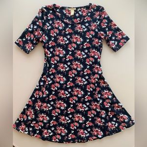 Forever21 Stretchy Floral Print Mini Dress | Medium